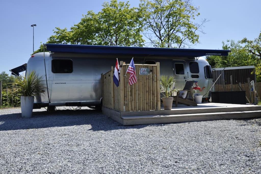 Airstream Retro Usa Caravan Earnewâld Exteriér fotografie